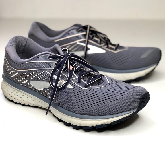 Brooks Ghost 12 running shoes sneakers lavender 11 - Picture 1 of 13